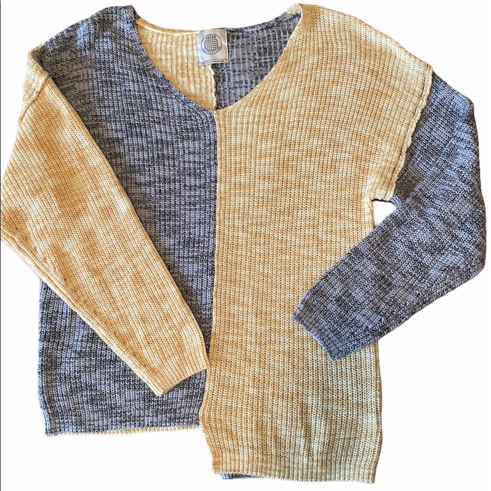 Urban Outfitters Cotton Sweater Size M